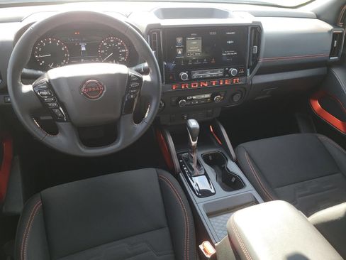 Used 2025 Nissan Frontier PRO-4X AWD/4WD image 20