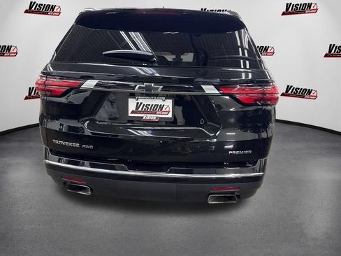 Used 2023 Chevrolet Traverse Premier AWD/4WD image 6