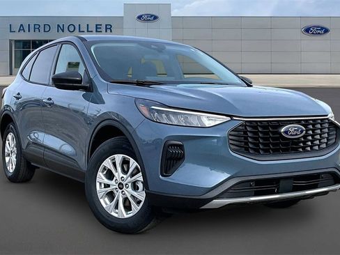 New 2026 Ford Escape Active w/ Tech Pack #1 image 2