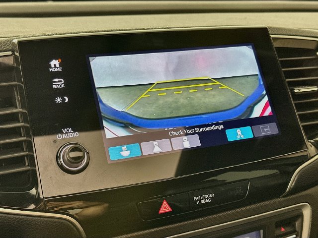 Certified 2025 Honda Passport TrailSport image 14