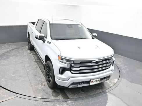 New 2026 Chevrolet Silverado 1500 High Country AWD/4WD image 42
