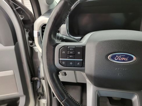 Used 2022 Ford F150 Lariat w/ Equipment Group 501A Mid image 6