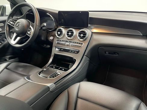 Used 2022 Mercedes-Benz GLC 300 4MATIC image 27