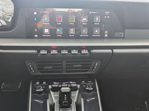 Used 2025 Porsche 911 Carrera image 15