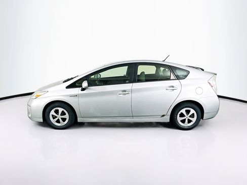 Used 2012 Toyota Prius Two FWD image 4