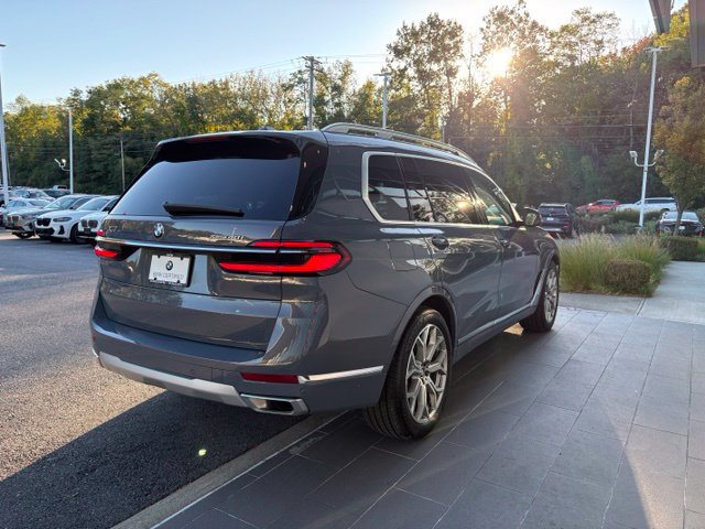 Certified 2025 BMW X7 xDrive40i w/ Climate Comfort Package AWD/4WD image 7