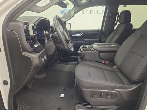 Used 2023 Chevrolet Silverado 1500 LT AWD/4WD image 21