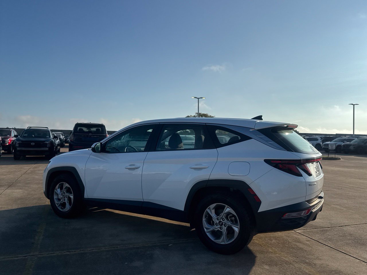 Used 2022 Hyundai Tucson SE w/ Cargo Package FWD image 18