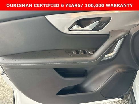 Certified 2025 Chevrolet Blazer LT FWD image 18