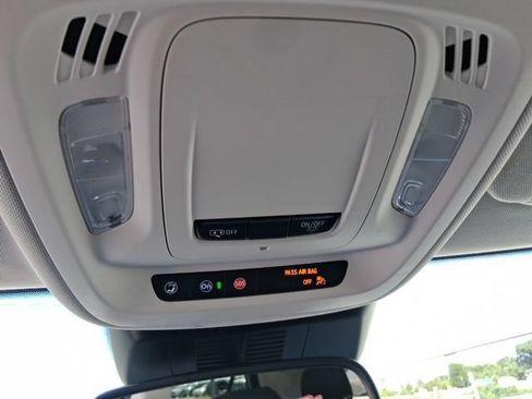 Used 2024 Buick Envision Preferred AWD/4WD image 21