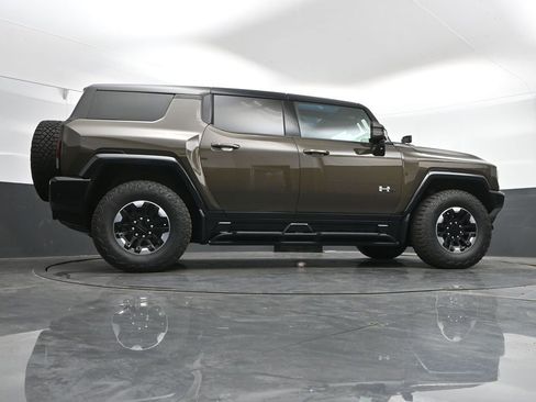 Used 2024 GMC Hummer EV 3X w/ Extreme Off-Road Package image 50