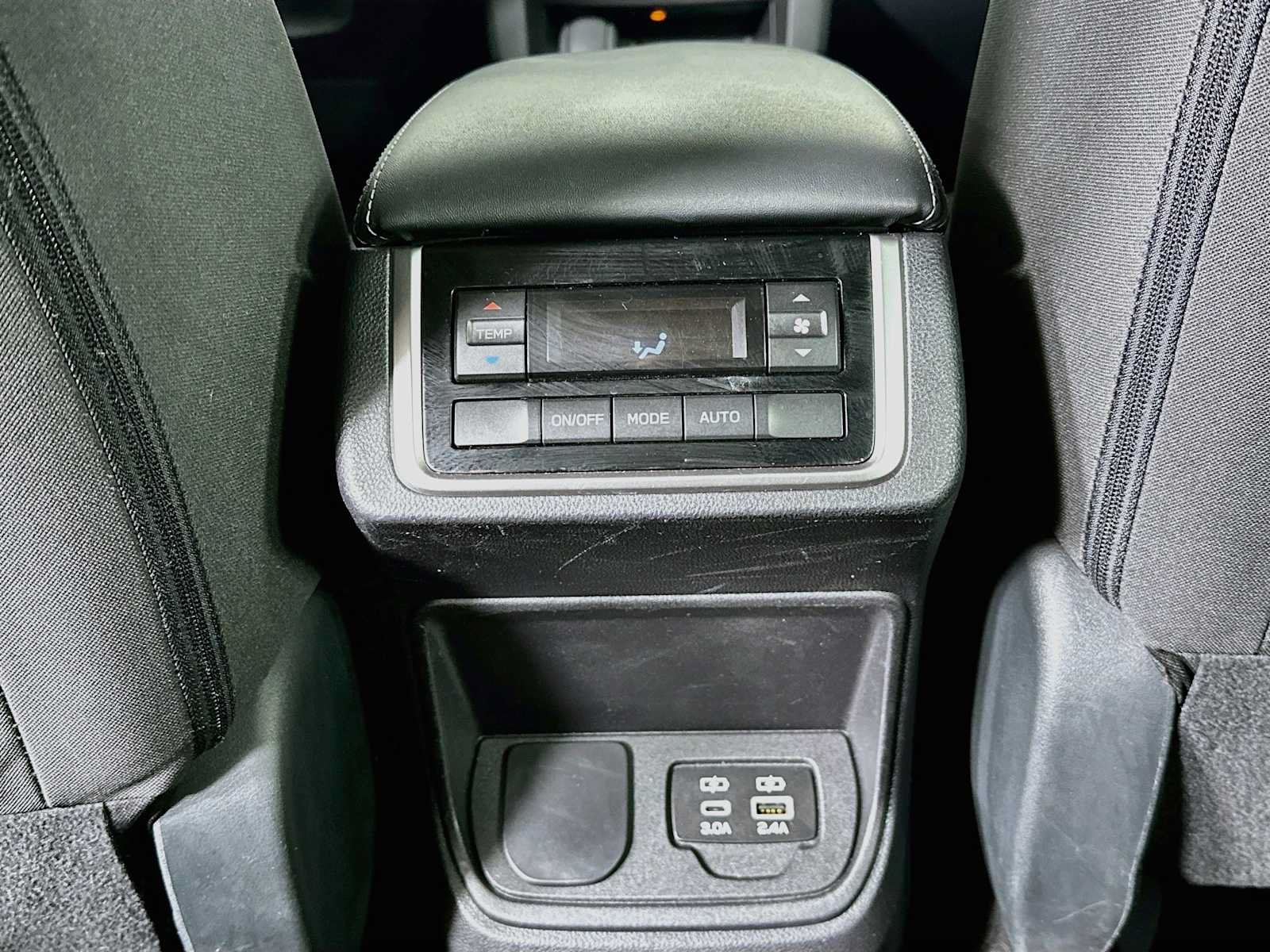 Used 2023 Subaru Ascent Premium AWD/4WD image 22