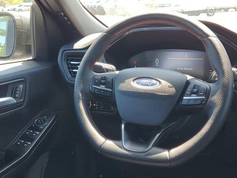 Certified 2024 Ford Escape ST-Line w/ Tech Pack #1 AWD/4WD image 29
