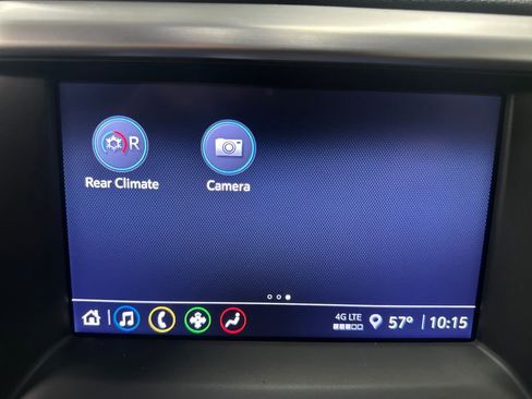 Used 2023 GMC Acadia SLE w/ Driver Convenience Package image 31