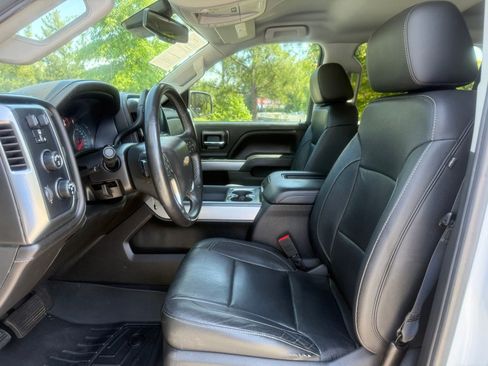Used 2018 Chevrolet Silverado 1500 LTZ Z71 w/ LTZ Plus Package AWD/4WD image 30