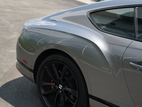 Used 2021 Bentley Continental GT AWD/4WD image 21