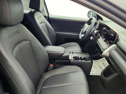 Used 2025 Hyundai Ioniq 5 SEL image 24