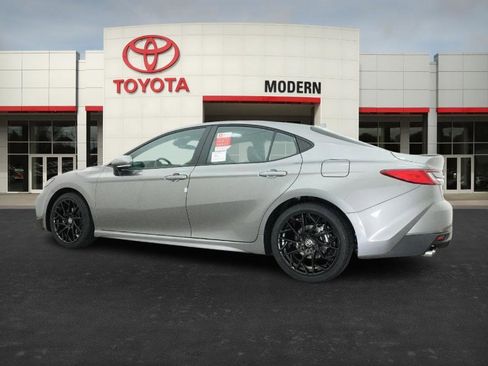 New 2026 Toyota Camry SE image 11