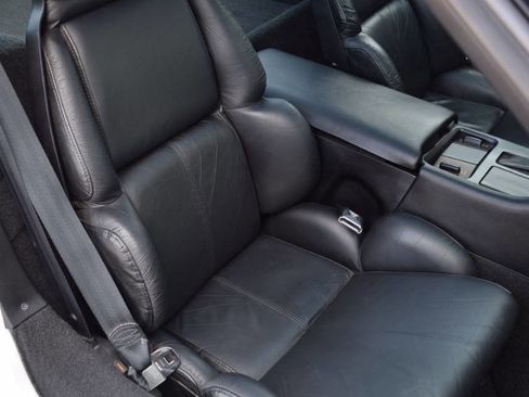 Used 1992 Chevrolet Corvette Coupe image 43