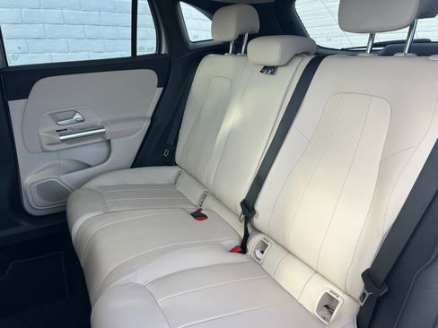 Used 2023 Mercedes-Benz GLA 250 GLA 250 image 10