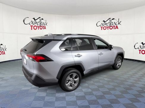 Used 2025 Toyota RAV4 XLE FWD image 3