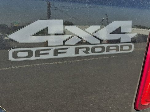 Used 2022 RAM 2500 Laramie AWD/4WD image 38