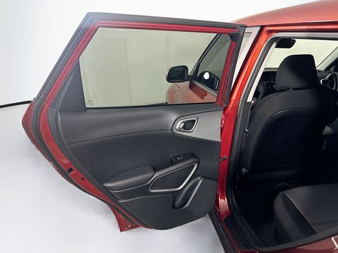 Used 2022 Kia Soul LX w/ Technology Package FWD image 25