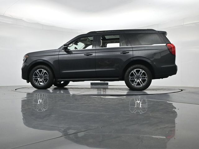 Certified 2025 Ford Expedition Active AWD/4WD image 42