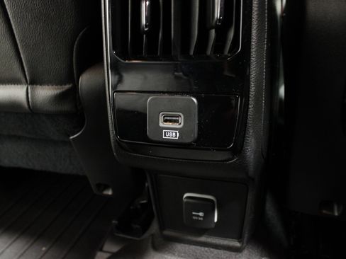 Used 2022 Jeep Compass Limited image 15