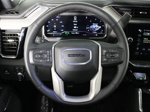 Used 2025 GMC Sierra 2500 Denali w/ Denali Reserve Package image 6