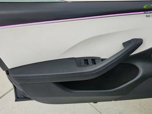 Used 2024 Tesla Model 3 Performance AWD/4WD image 34