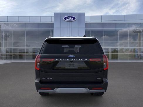 New 2025 Ford Expedition Max Platinum w/ Driver's Package image 9