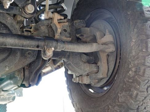 Used 2018 RAM 3500 Tradesman w/ Chrome Appearance Group image 33