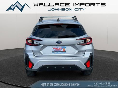 Used 2024 Subaru Crosstrek 2.0i w/ Crosstrek Mirror Package AWD/4WD image 4