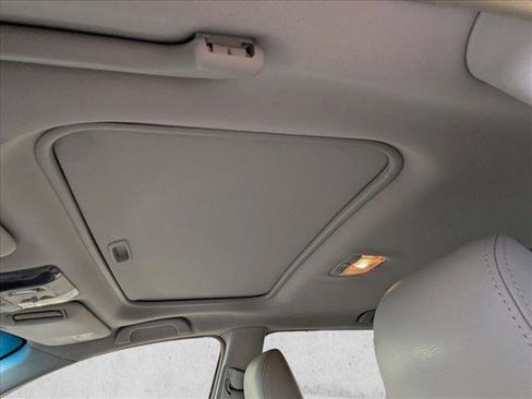 Used 2012 Subaru Outback 2.5i Limited image 22