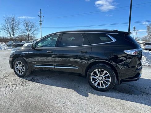 Used 2023 Buick Enclave Avenir w/ Avenir Technology Package image 4
