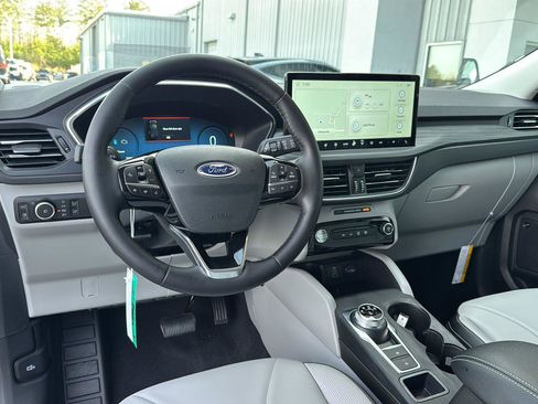New 2026 Ford Escape SE w/ PHEV Premium Package image 23