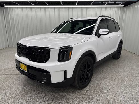 Used 2025 Kia Telluride SX Prestige X-Line AWD/4WD image 3