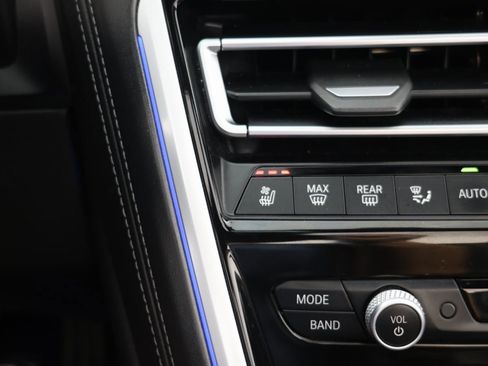 Used 2020 BMW M8 Competition image 9