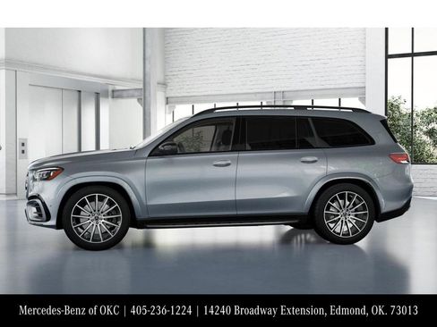 New 2026 Mercedes-Benz GLS 450 4MATIC image 35