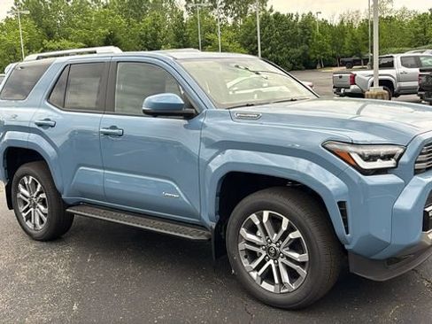 New 2026 Toyota 4Runner Limited AWD/4WD image 31