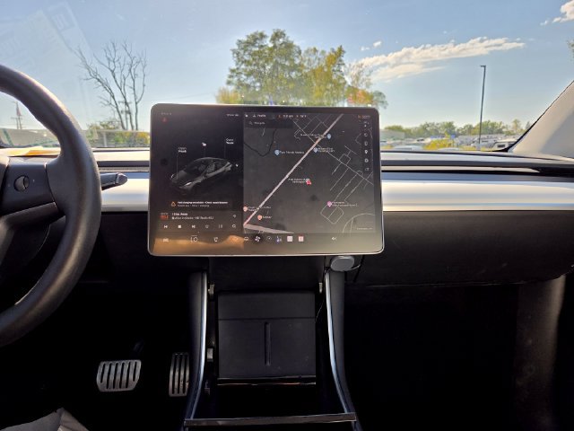 Used 2021 Tesla Model Y Performance AWD/4WD image 19