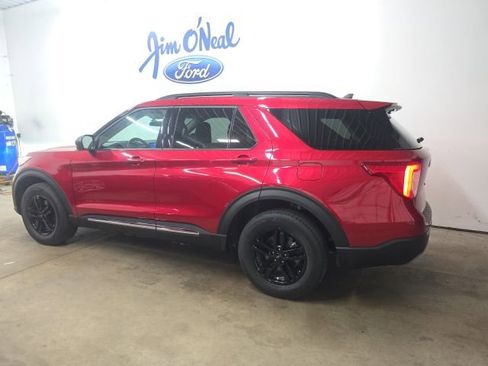 Used 2023 Ford Explorer XLT w/ Equipment Group 202A image 31
