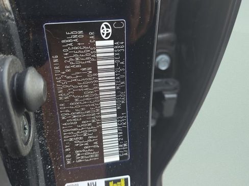 Used 2024 Toyota Corolla SE FWD image 24