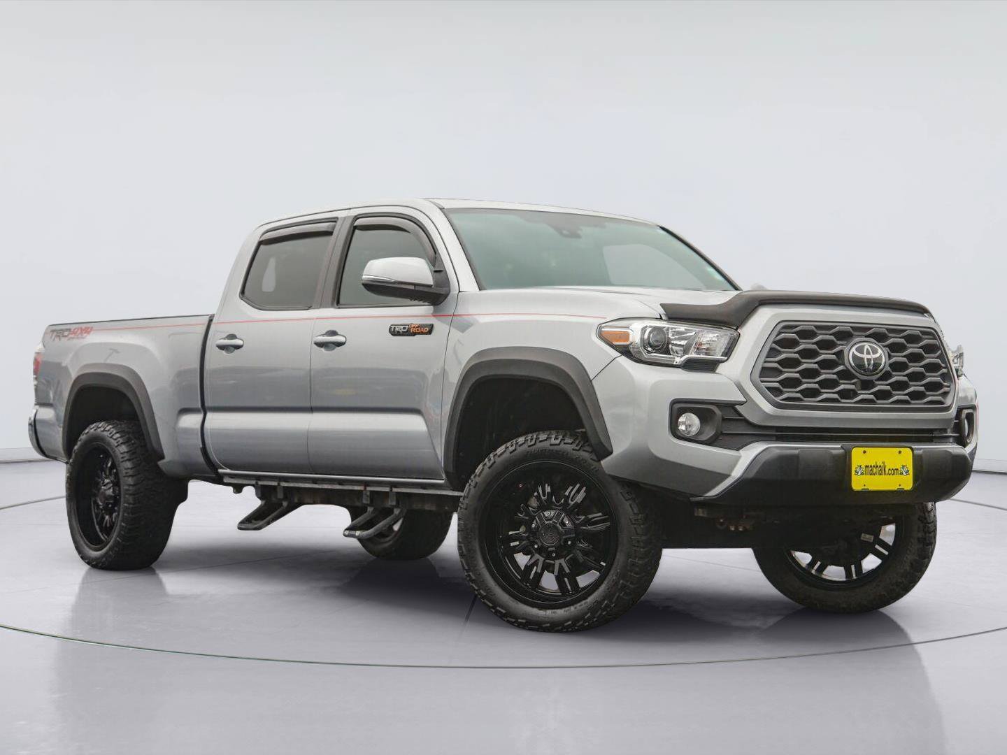 Used 2021 Toyota Tacoma TRD Off-Road AWD/4WD image 1
