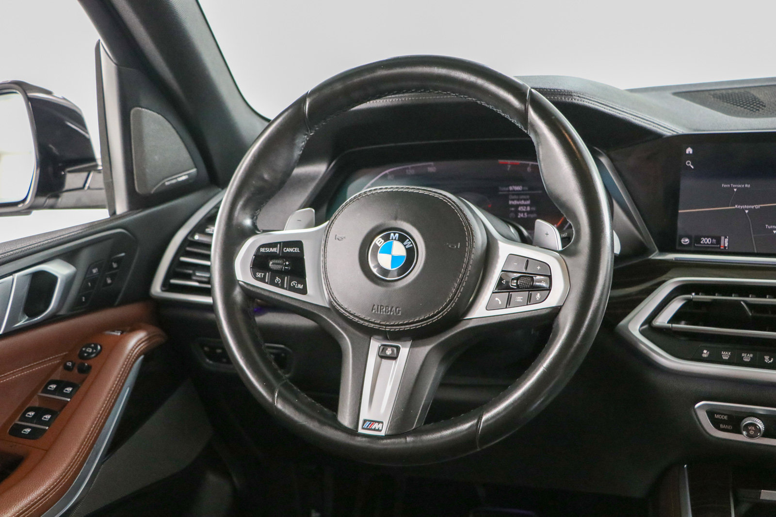 Used 2020 BMW X5 sDrive40i w/ M Sport Package RWD image 12