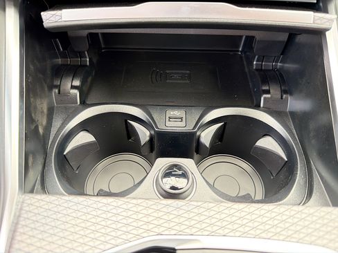 New 2026 BMW 330i Sedan w/ M Sport Package image 31