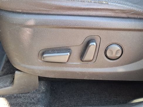 Used 2019 Hyundai Santa Fe SEL AWD/4WD image 11