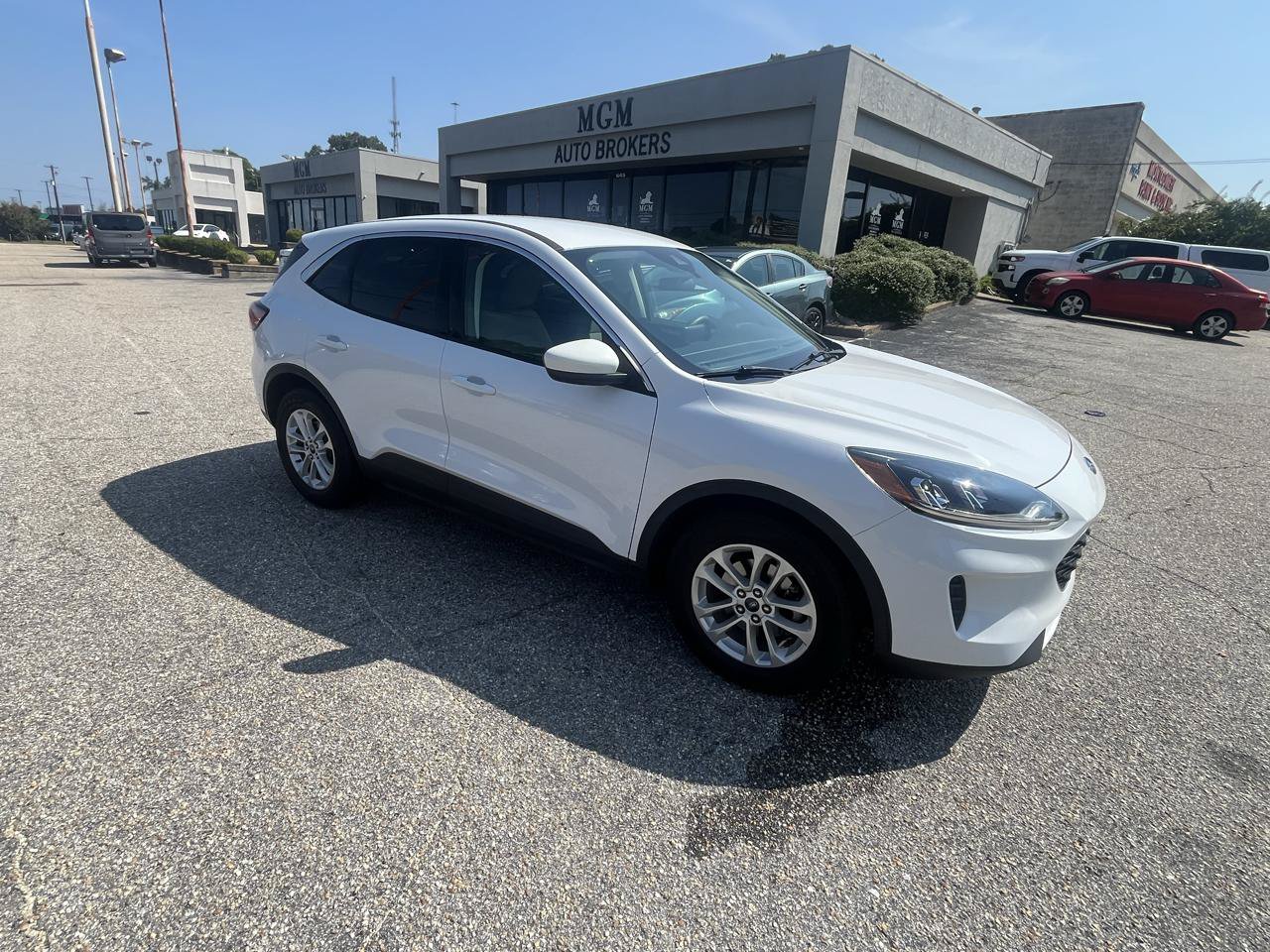 Used 2021 Ford Escape SE FWD image 4