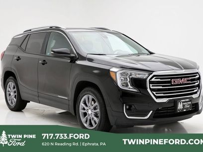 Used 2024 GMC Terrain SLT